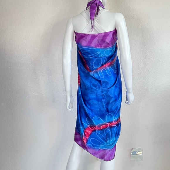 Swimsuit coverup sarong tie dye design from Aruba - Picture 6 of 12